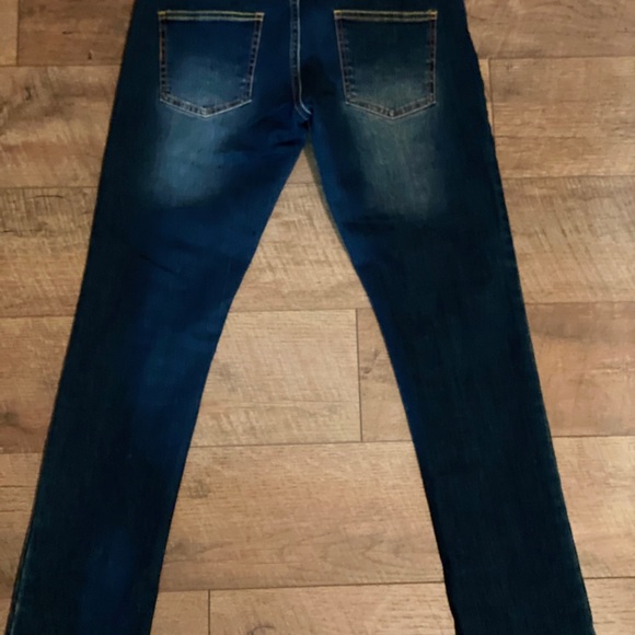 Jeans - Picture 3 of 4